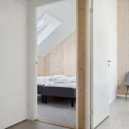 Sjarmerende Rorbu I Lofoten Haug